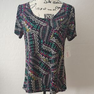LuLaRoe S Classic Short Sleeve GeoPrint Tee - Black, Teal, Purple, Yellow, White